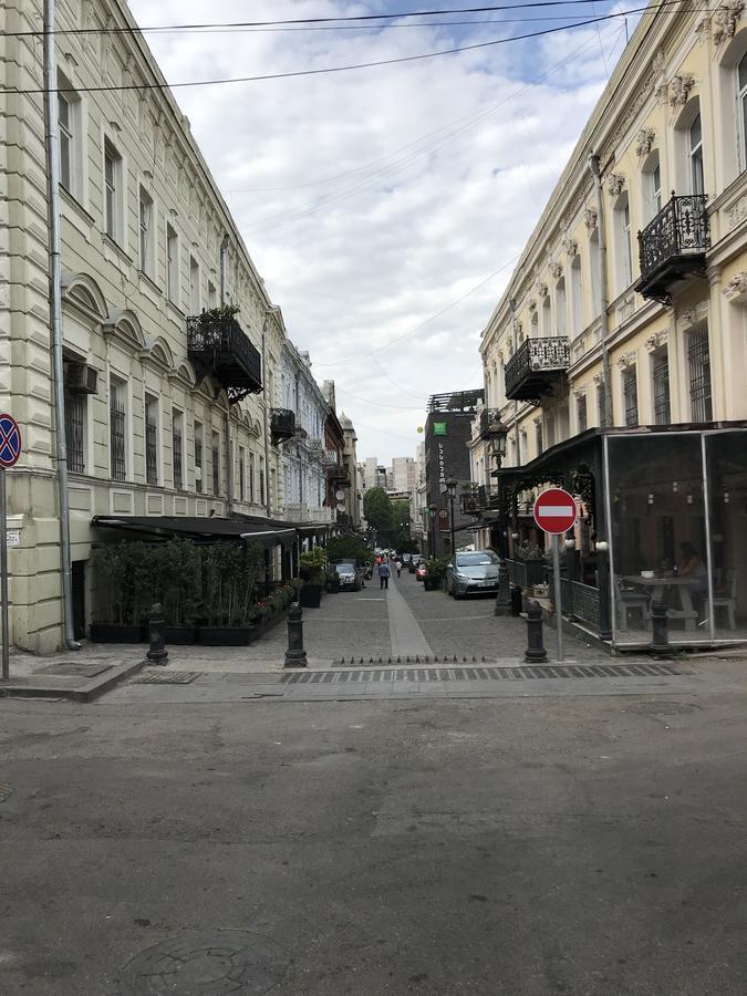 Liberty Square Sent2 Apartment Тбилиси Екстериор снимка